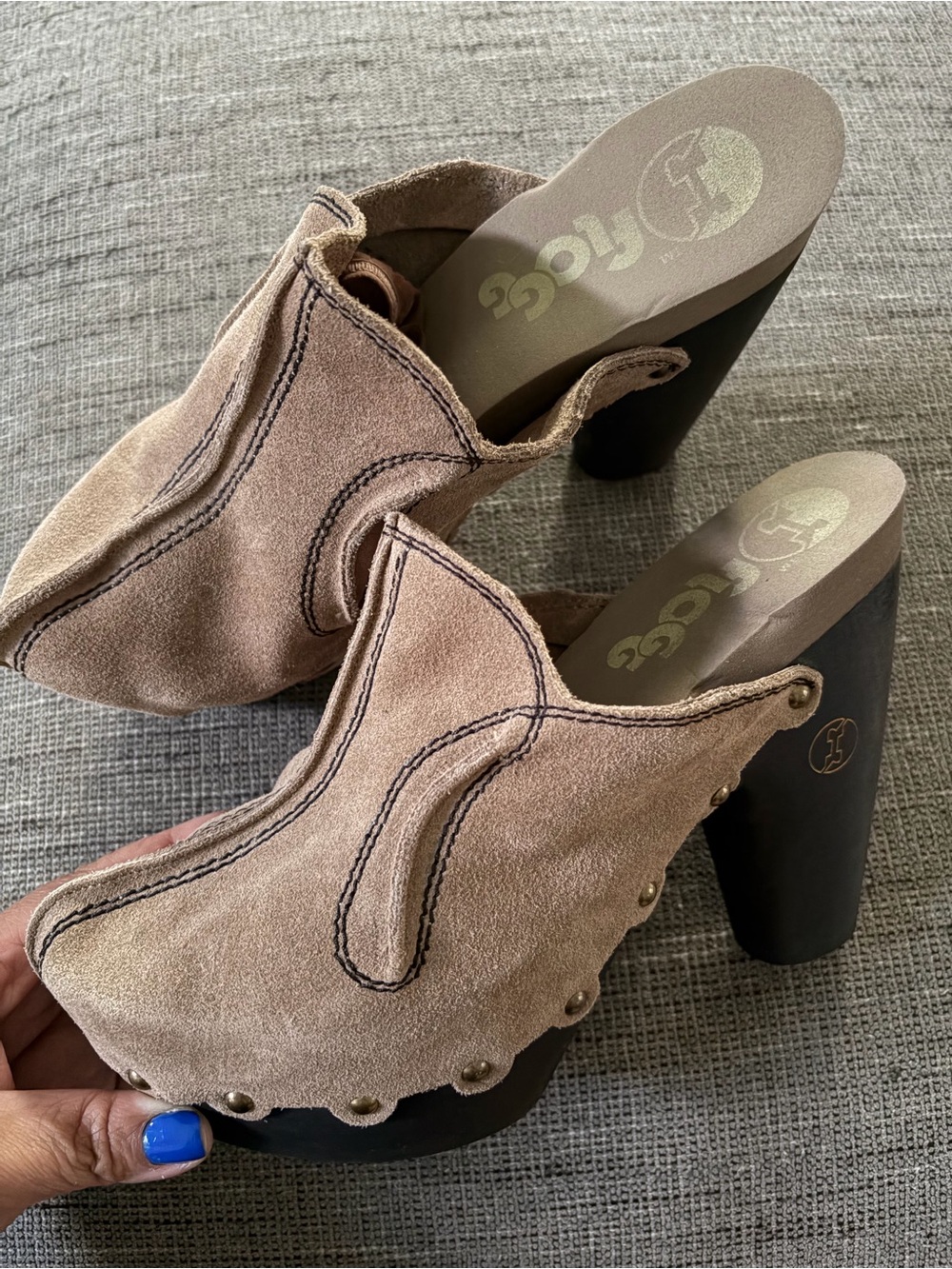 Floggs Diana Suede Clogs Sz 8.5
